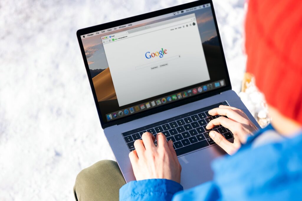 Comment optimiser votre entreprise sur Google : saisie d’URL et recherche efficace